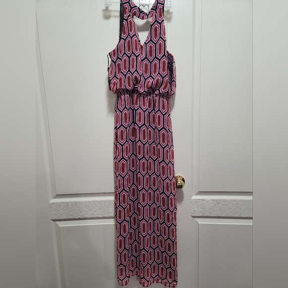 Long dress - Picture 2 of 5